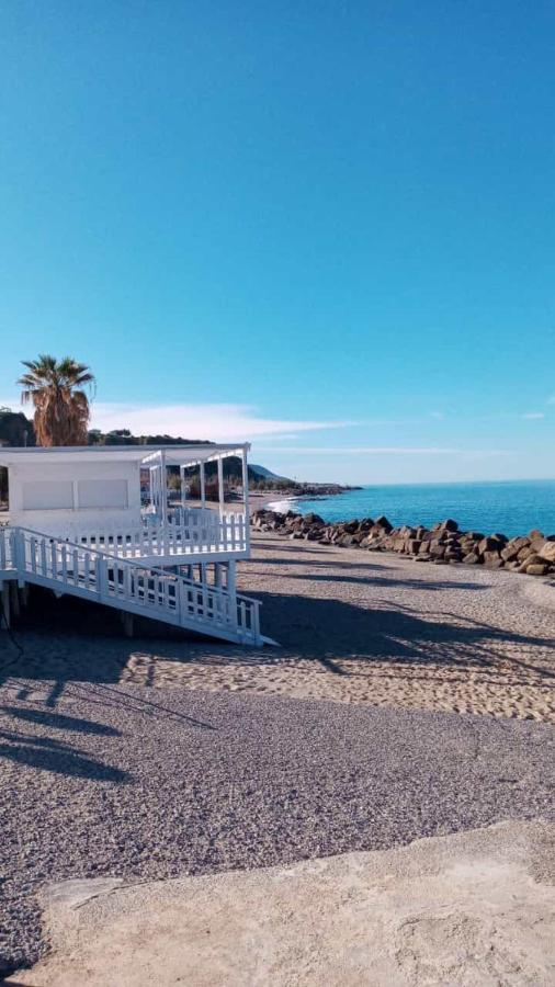 مبيت وإفطار بلفيديري ماريتّيمو Ely Sea المظهر الخارجي الصورة